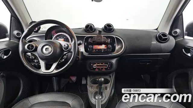 SMART FORTWO COUPE 2016 — 89 383 км, чёрный, Корея — под ключ — фото 7