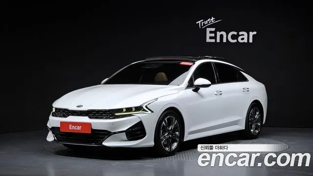 KIA K5 — из Кореи под ключ