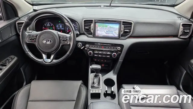 KIA SPORTAGE 2016 — 178 797 км, чёрный, Корея — под ключ — фото 7