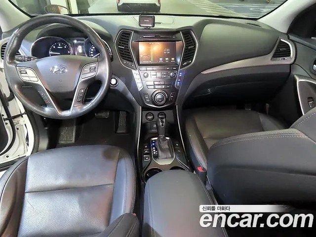 HYUNDAI MAXCRUZ 2018 — 207 860 км, белый, Корея — под ключ — фото 10