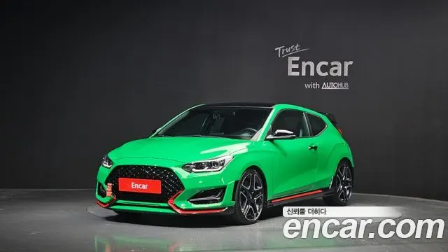 HYUNDAI VELOSTER — из Кореи под ключ