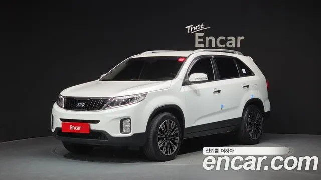 KIA SORENTO R 2013 — 103 436 км, белый, Корея — под ключ — фото 1