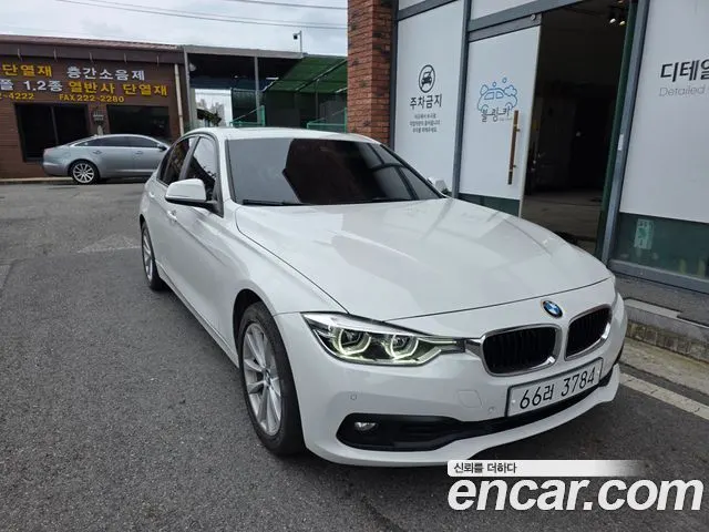 BMW 3 SERIES 2017 — 122 331 км, белый, Корея — под ключ — фото 11