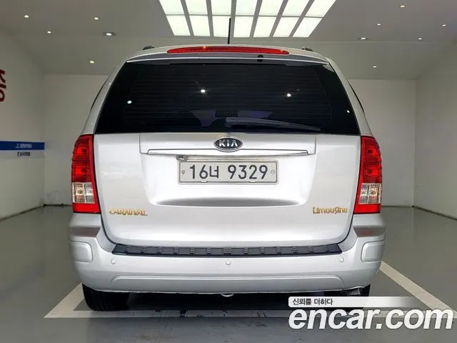 KIA CARNIVAL R 2012 — 249 000 км, серебристый, Корея — под ключ — фото 4
