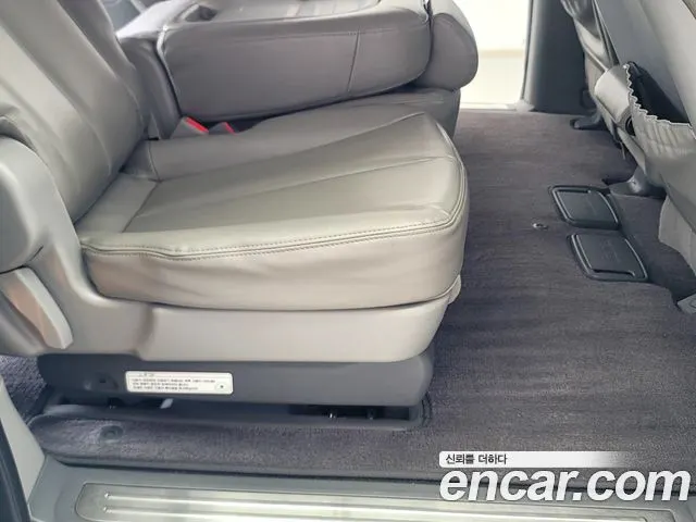 KIA CARNIVAL R 2012 — 249 000 км, серебристый, Корея — под ключ — фото 9