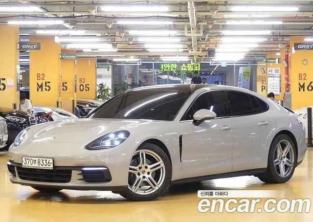 PORSCHE PANAMERA 2018 — 35 000 км, белый, Корея — под ключ — фото 2