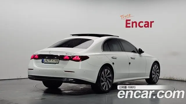 MERCEDES-BENZ E-CLASS W214 — из Кореи под ключ