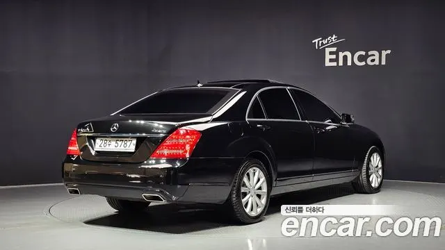 MERCEDES-BENZ S-CLASS W221 2010 — 158 058 км, чёрный, Корея — под ключ — фото 2