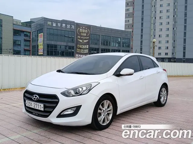 HYUNDAI I30 2014 — 191 800 км, белый, Корея — под ключ — фото 12