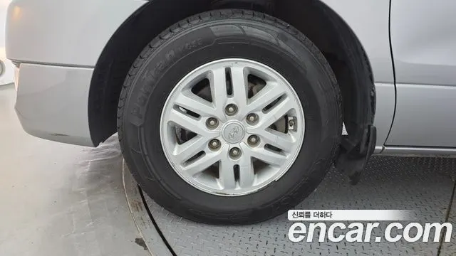 HYUNDAI GRAND STAREX 2017 — 158 032 км, серебристо-серый, Корея — под ключ — фото 5