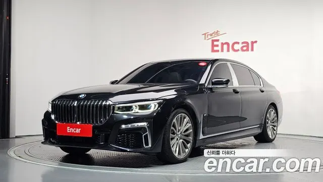 BMW 7 SERIES 2016 — 168 275 км, чёрный, Корея — под ключ — фото 1