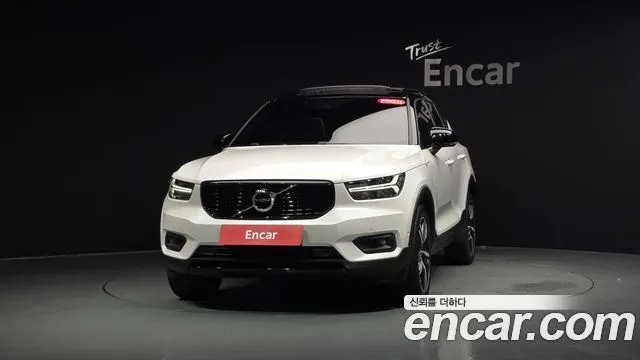 VOLVO XC40 2019 — 144 491 км, белый, Корея — под ключ — фото 3