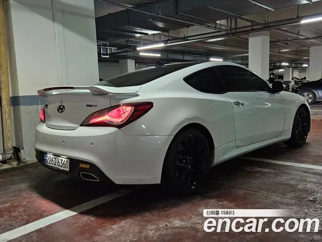 HYUNDAI GENESIS COUPE 2015 — 119 469 км, белый, Корея — под ключ — фото 4