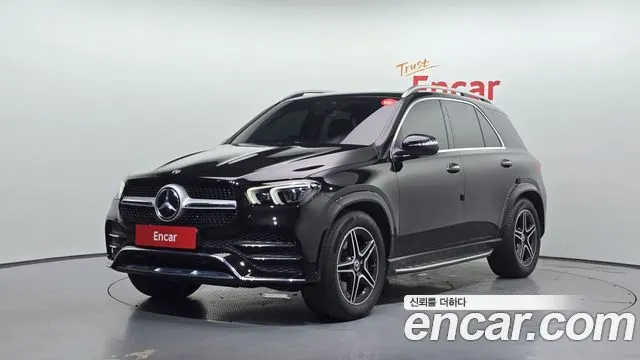 MERCEDES-BENZ GLE-CLASS W167 2019 — 27 582 км, чёрный, Корея — под ключ — фото 1
