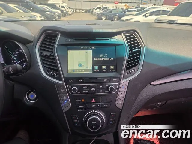 HYUNDAI SANTA FE 2016 — 140 633 км, серебристый, Корея — под ключ — фото 8