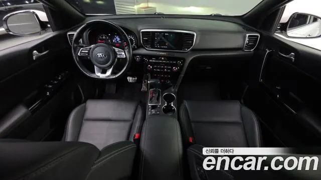 KIA SPORTAGE THE BOLD 2019 — 88 828 км, белый, Корея — под ключ — фото 7