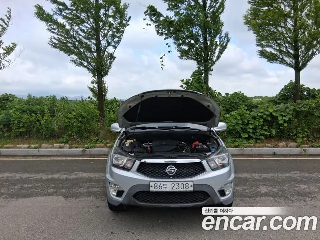 KGM KORANDO SPORTS 2014 — 74 000 км, серебристый, Корея — под ключ — фото 4