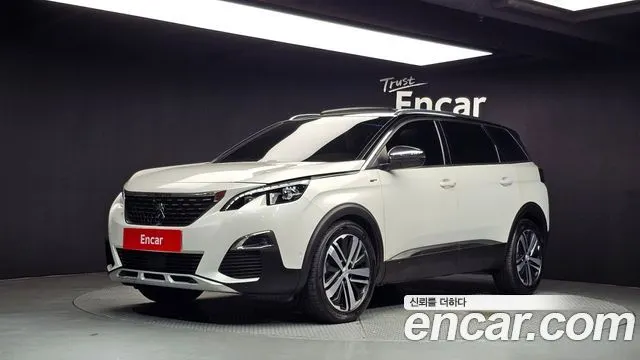 PEUGEOT 5008 2019 — 135 424 км, белый, Корея — под ключ — фото 1
