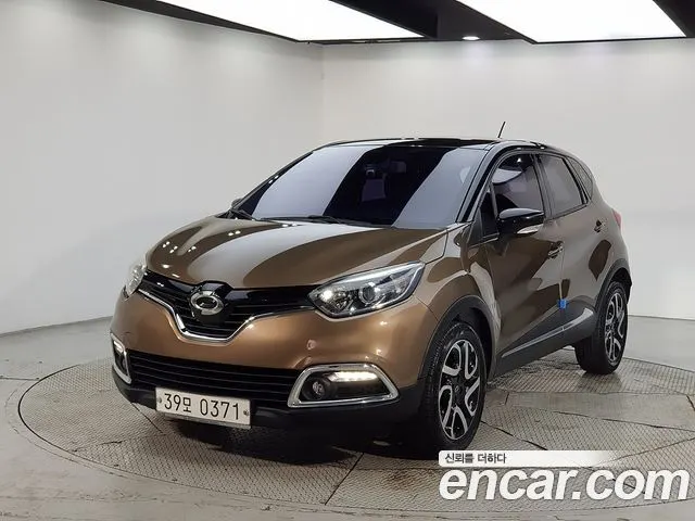RENAULT KOREA QM3 2016 — 69 000 км, коричневый, Корея — под ключ — фото 1