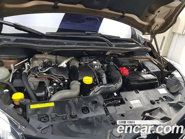 RENAULT KOREA QM3 2016 — 69 000 км, коричневый, Корея — под ключ — фото 6