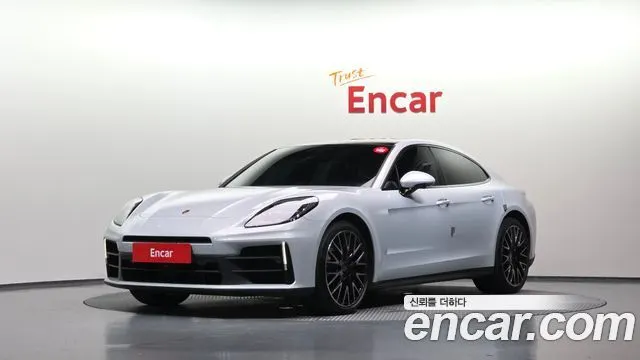 PORSCHE PANAMERA 2025 — 10 618 км, светло-серебристый, Корея — под ключ — фото 1
