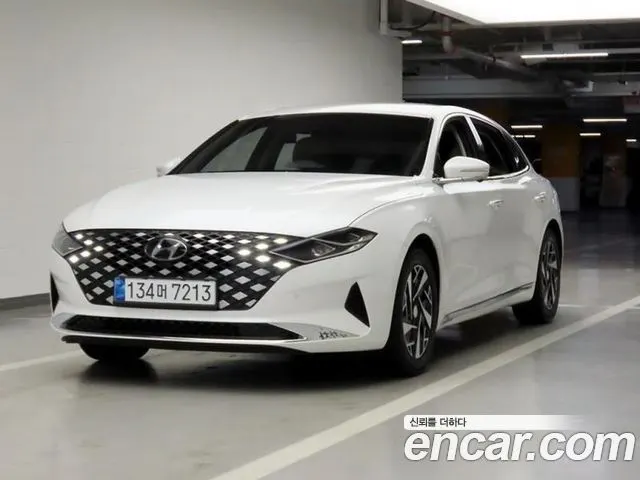 HYUNDAI GRANDEUR HYBRID — из Кореи под ключ