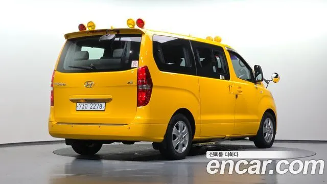 HYUNDAI GRAND STAREX 2019 — 118 396 км, жёлтый, Корея — под ключ — фото 2