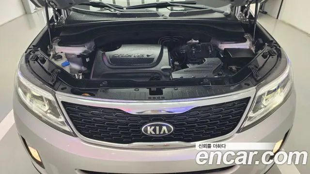 KIA SORENTO R 2014 — 177 237 км, серебристый, Корея — под ключ — фото 9