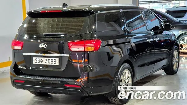 KIA CARNIVAL 2015 — 128 936 км, чёрный, Корея — под ключ — фото 6