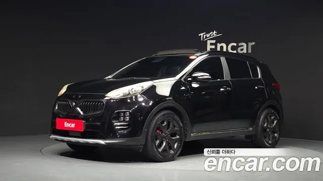 KIA SPORTAGE 2016 — 160 758 км, чёрный, Корея — под ключ — фото 1
