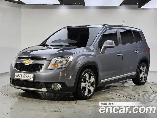 CHEVROLET ORLANDO 2015 — 268 386 км, серый, Корея — под ключ — фото 1