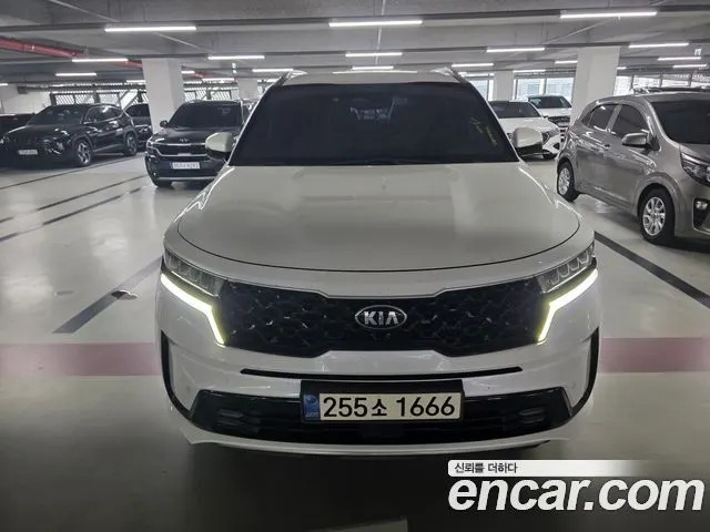 KIA SORENTO 2021 — 97 327 км, белый, Корея — под ключ — фото 1