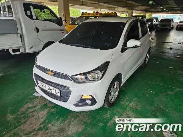 CHEVROLET SPARK 2016 — 46 116 км, белый, Корея — под ключ — фото 1