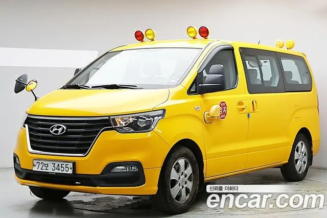 HYUNDAI GRAND STAREX 2019 — 66 184 км, жёлтый, Корея — под ключ — фото 11