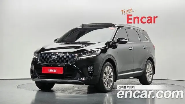 KIA SORENTO 2018 — 51 366 км, чёрный, Корея — под ключ — фото 1