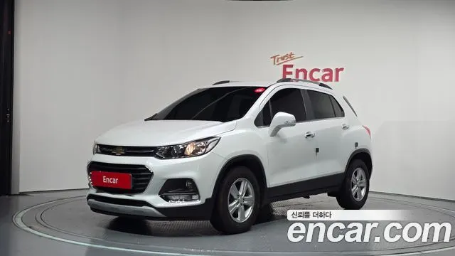 CHEVROLET TRAX 2017 — 107 867 км, белый, Корея — под ключ — фото 1