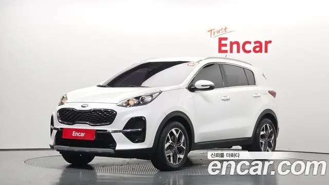 KIA SPORTAGE THE BOLD 2019 — 21 326 км, белый, Корея — под ключ — фото 1