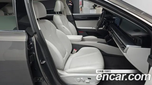 HYUNDAI GRANDEUR 2023 — 83 793 км, светло-золотистый, Корея — под ключ — фото 12