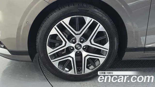 HYUNDAI GRANDEUR 2023 — 83 793 км, светло-золотистый, Корея — под ключ — фото 5