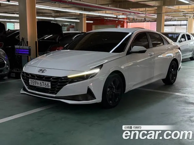 HYUNDAI AVANTE HYBRID — из Кореи под ключ