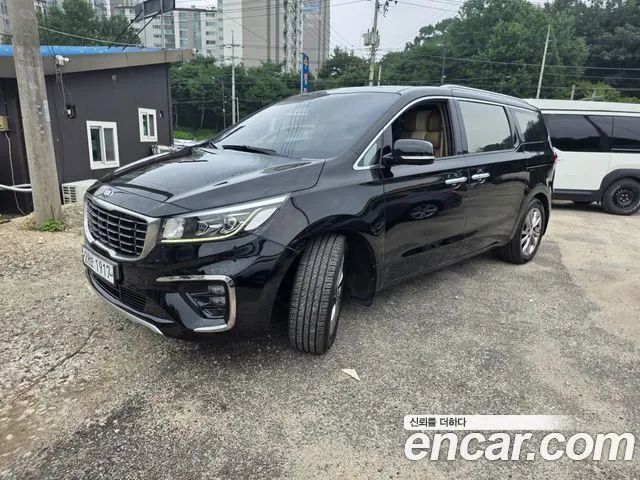 KIA CARNIVAL 2019 — 192 800 км, чёрный, Корея — под ключ — фото 3