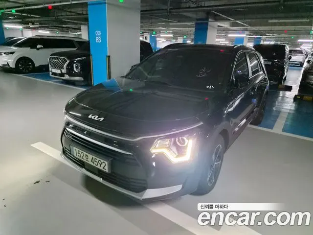 KIA NIRO 2022 — 28 595 км, чёрный, Корея — под ключ — фото 10
