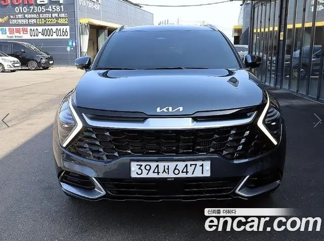 KIA SPORTAGE 2022 — 91 511 км, серебристо-серый, Корея — под ключ — фото 1