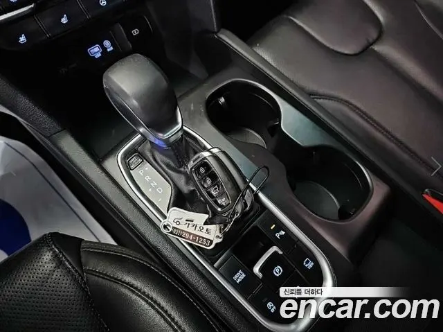 HYUNDAI SANTA FE 2019 — 230 675 км, салатовый, Корея — под ключ — фото 8