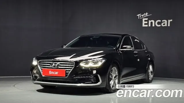 HYUNDAI GRANDEUR 2018 — 174 008 км, чёрный, Корея — под ключ — фото 1