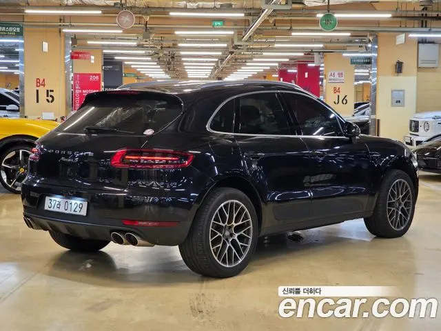 PORSCHE MACAN 2016 — 53 600 км, чёрный, Корея — под ключ — фото 4