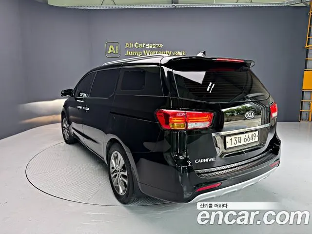 KIA CARNIVAL 2015 — 181 321 км, чёрный, Корея — под ключ — фото 4