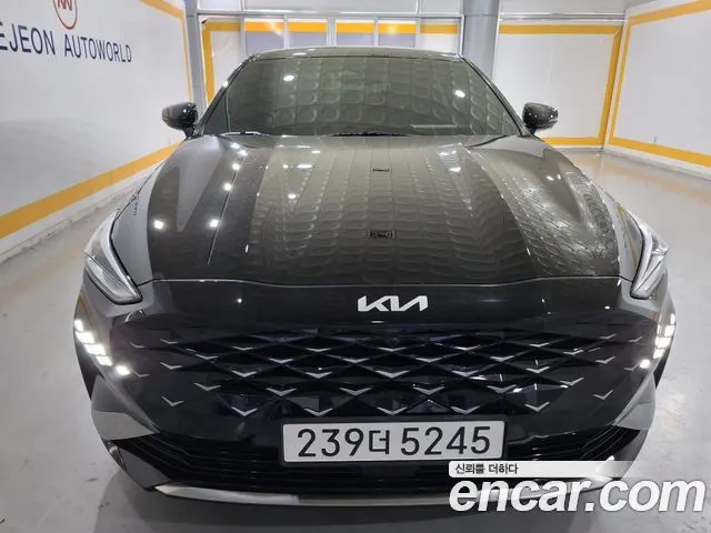 KIA K8 — из Кореи под ключ