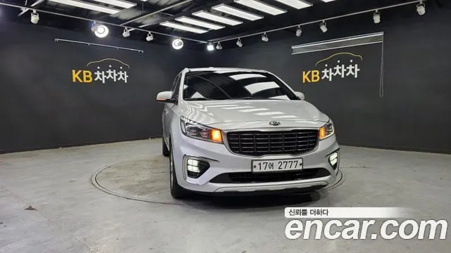 KIA CARNIVAL 2019 — 442 338 км, серебристо-серый, Корея — под ключ — фото 3