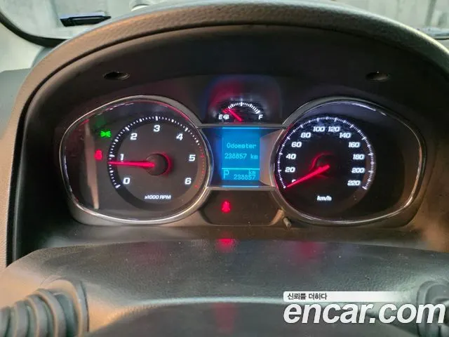 CHEVROLET CAPTIVA 2014 — 245 800 км, белый-перламутр, Корея — под ключ — фото 11